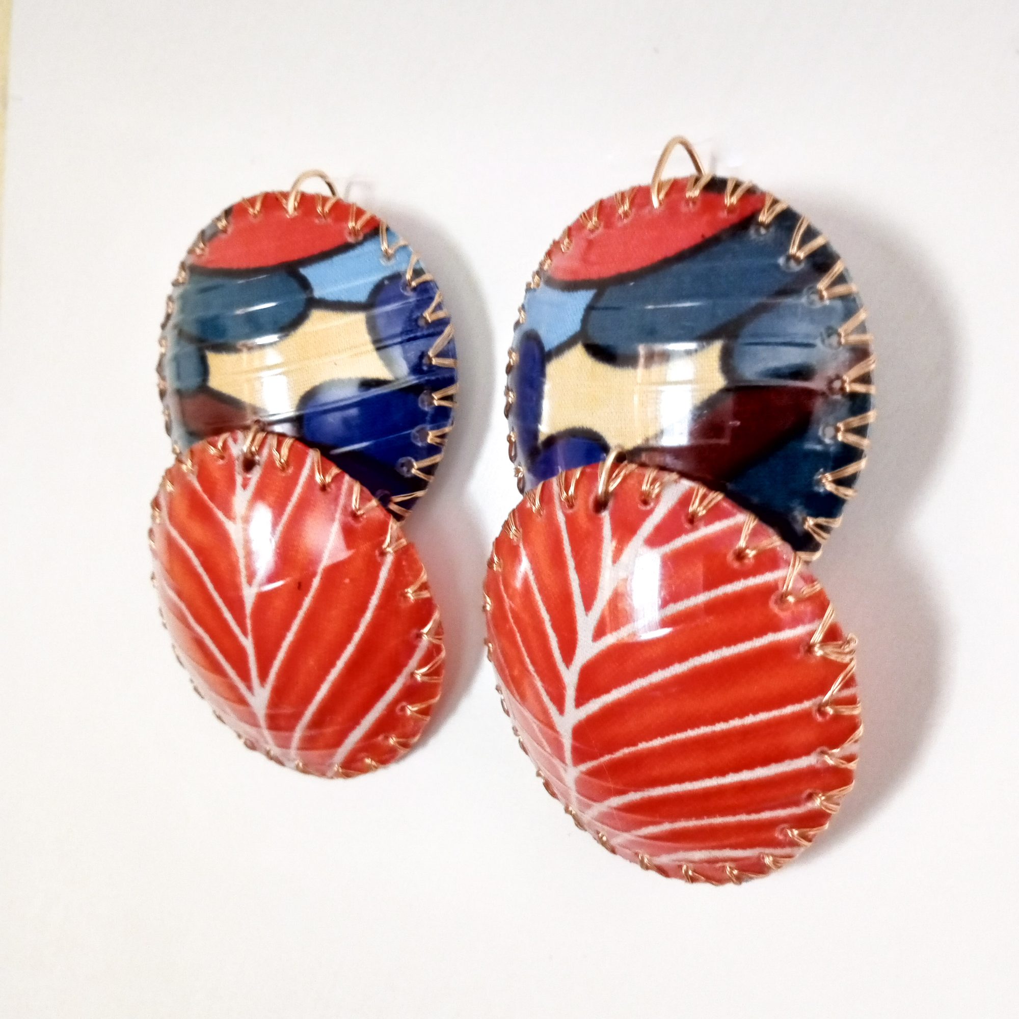 Art jewellery piece 17, wearable art from reclaimed materials